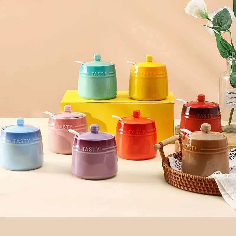 Gradient Rainbow Ceramic Seasoning Jar with Lid Home Restaurant Kitchen Sugar Salt Pepper Seasoning Storage Jar with Spoon