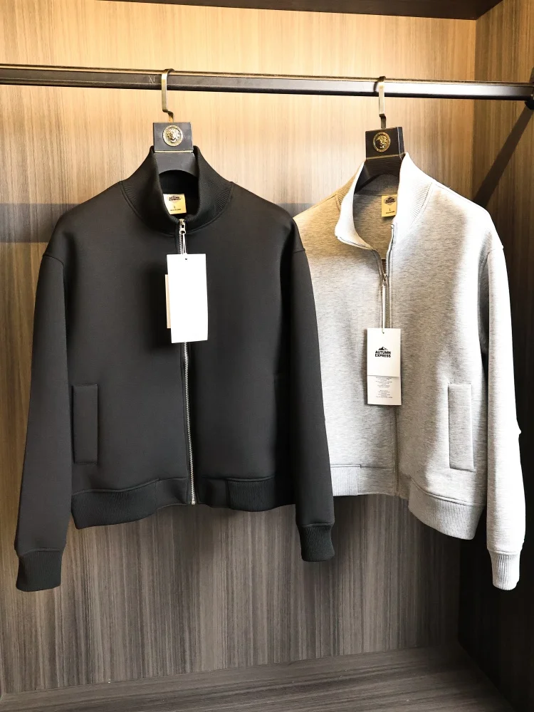 

American Casual Men's Jacket Air Layer Spring Fashionable Stand Collar Knife Cut Breathable Skin-friendly Loose Fit Polyester