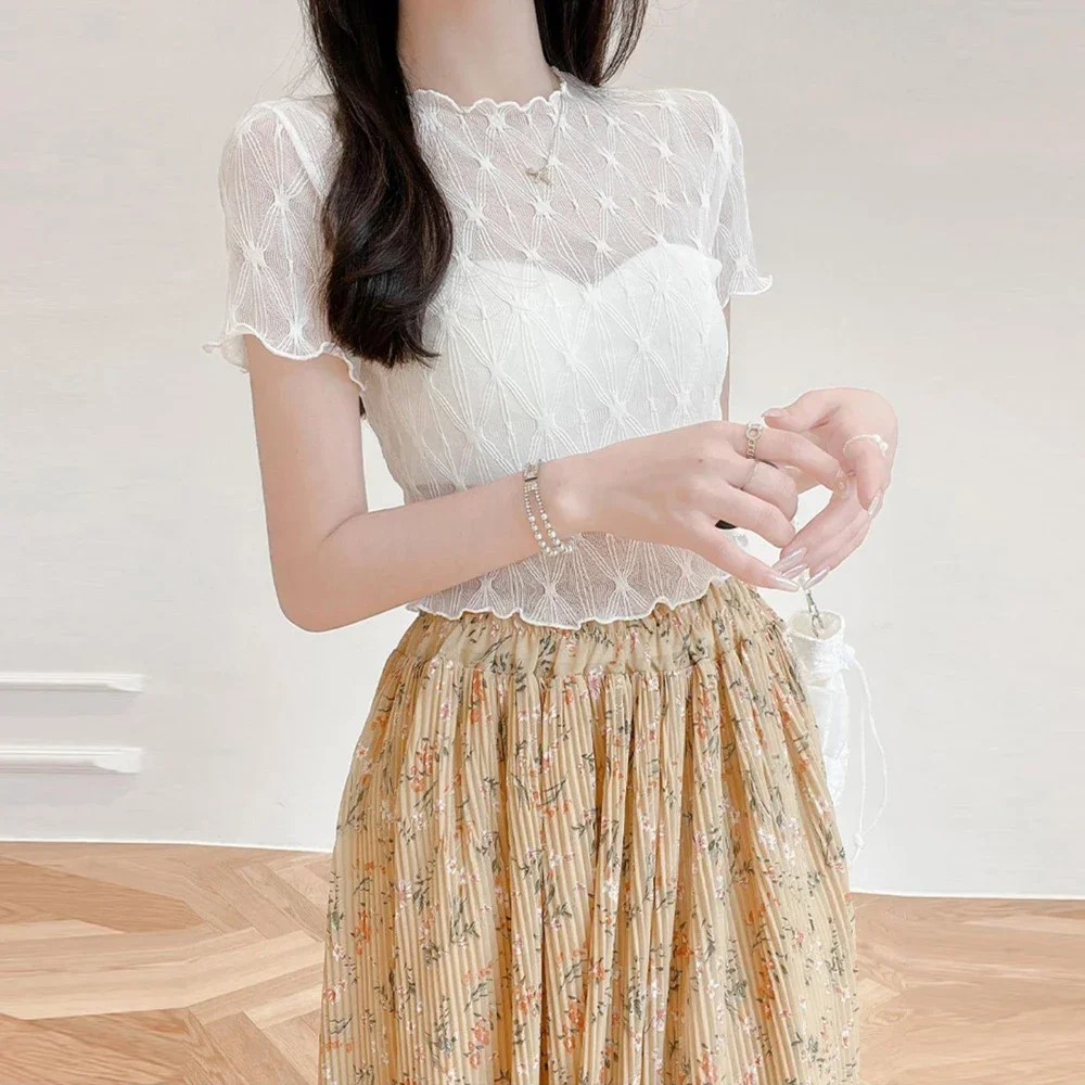 المرأة قصيرة الأكمام قصيرة البسيطة تي شيرت فتاة س الرقبة مطاطا متموجة حافة الإناث البلوزات أسود أبيض S-XL اقتصاص Ruched ملابس علوية