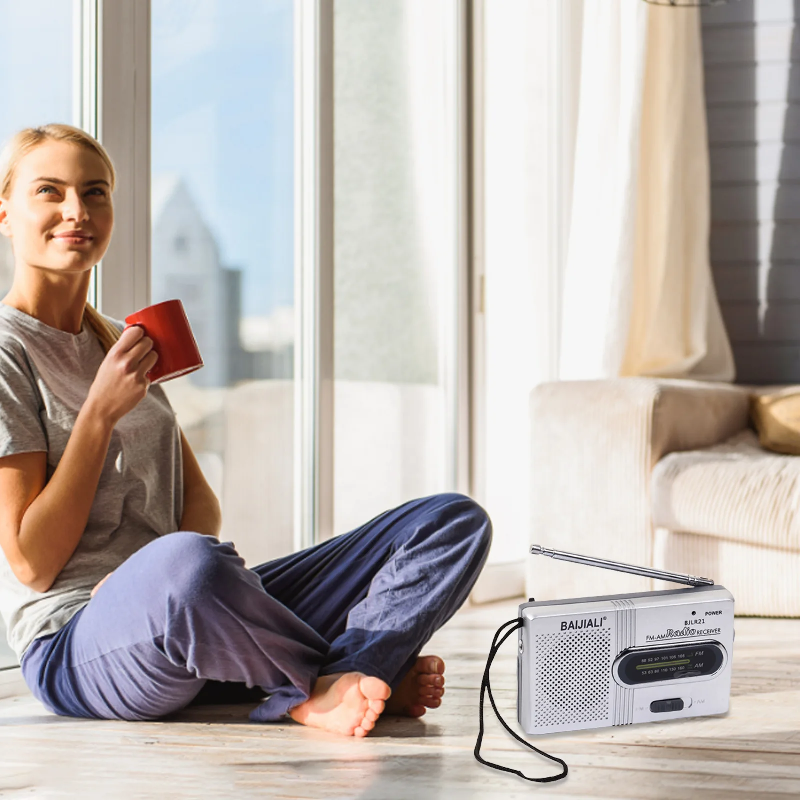 راديو AM/FM صغير قابل لإعادة الشحن بشريط كامل الموجة في الهواء الطلق وراديو الطوارئ هوائي تليسكوبي بطارية AA تعمل للتمرين الصباحي