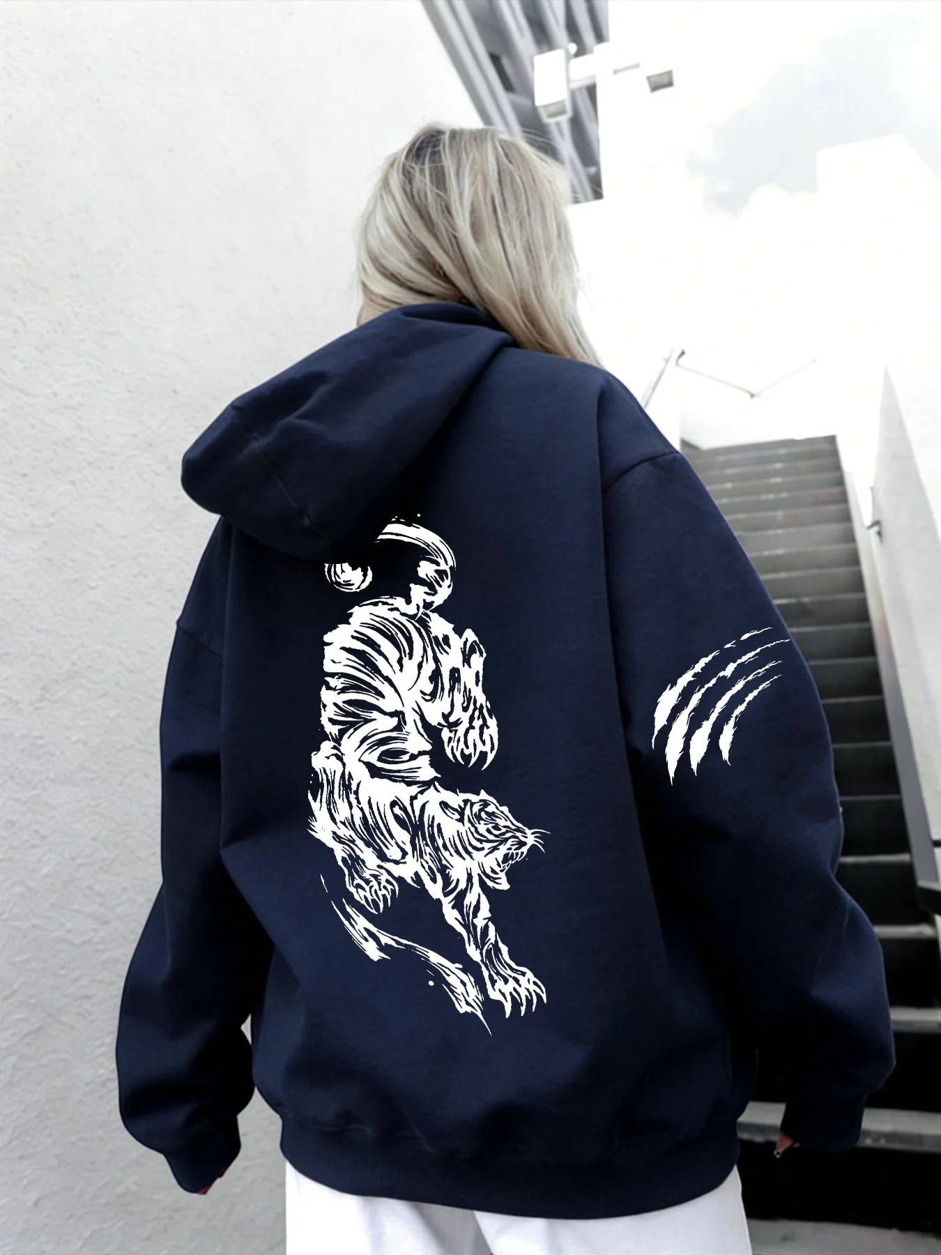 Back Down Mountain White Tiger Claw Scratch Tear Printed Hoodie High Street Loose Hoodie Autumn and Winter New Product Unisex