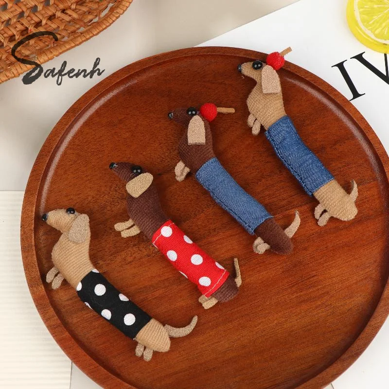 Adorno de tela de perro teckel adorable, cachorro Kawaii con lunares, accesorio hecho a mano para broches DIY, llaveros, manualidades, decoración y regalos