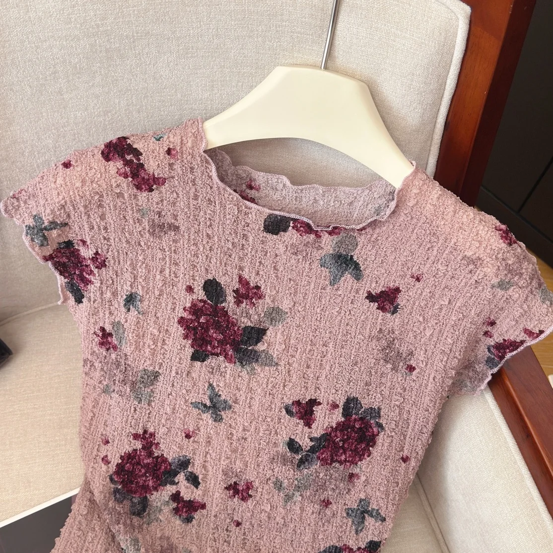 Summer New Style Women's Short Sleeve T-shirt Floral Print Pleated Design Comfortable Cotton Top Korean Fashion Basic Edition