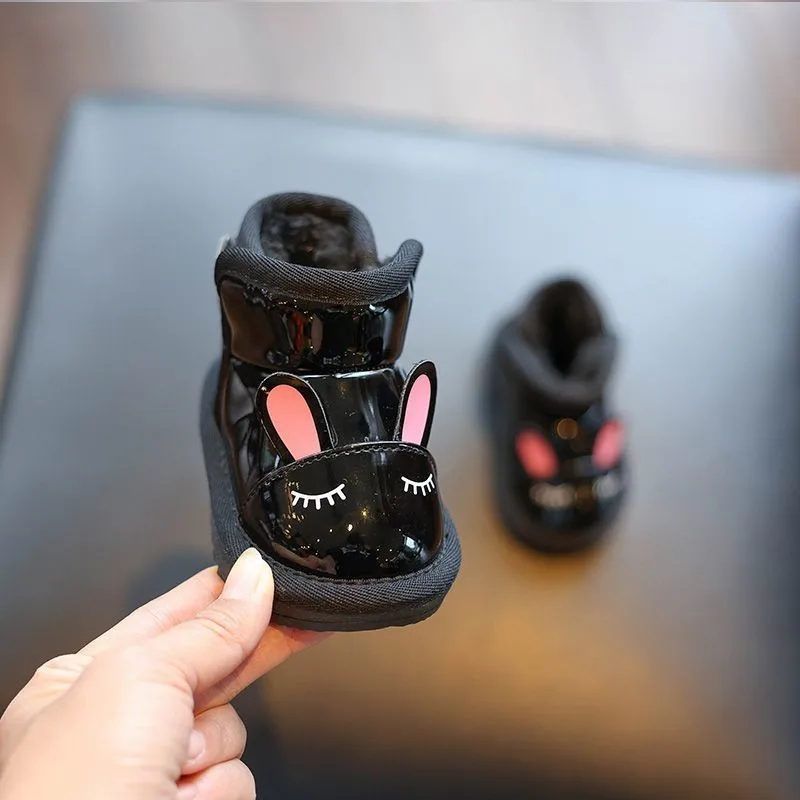 2025 الشتاء موضة أحذية الأطفال الفتيات الأحذية القطنية المضادة للانزلاق أحذية قطنية للأطفال لينة سوليد أحذية مشي للأطفال #3