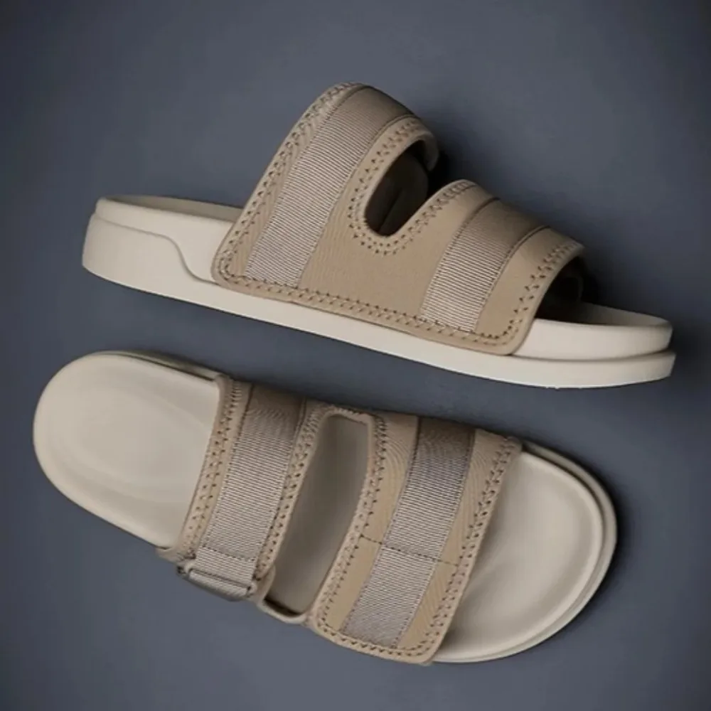 Men's Slippers Summer New Trendy Fashion Versatile One Word Drag Wear Soft Soled Beach Shoes Summer Men Sandals