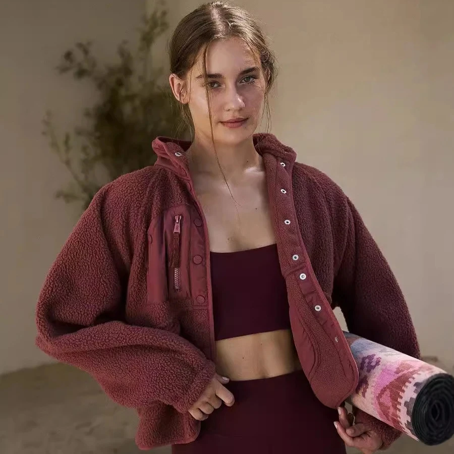 

Autumn Winter Women Lambskin Stand Collar Jacket Light Warm Loose Single-Breasted Sports Jacket New Women Short Lambswool Coat