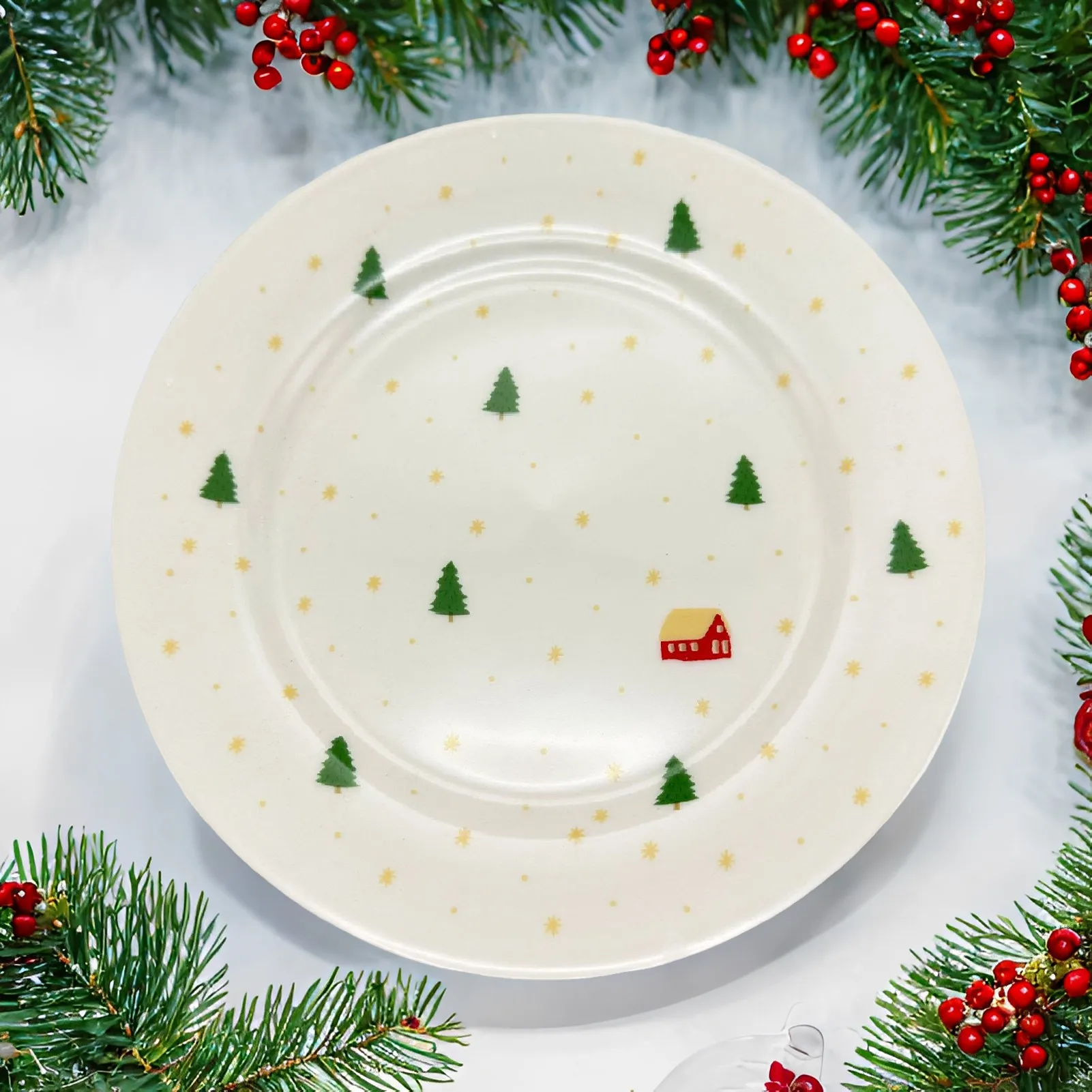 

10.2inch Christmas Decoration Plate Cute Xmas Tree Polka Dot Pattern Ceramic Dish Festival Party Dining Table Decoration Tray