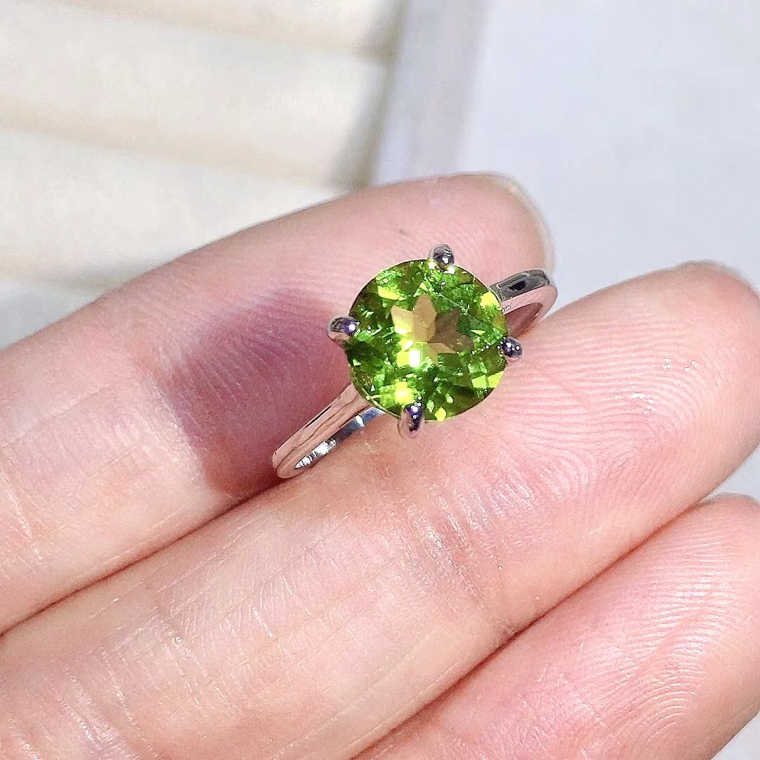 

2ct 8mm*8mm Natural Peridot Ring Fashion Peridot Silver Ring for Office Woman August Birthstone