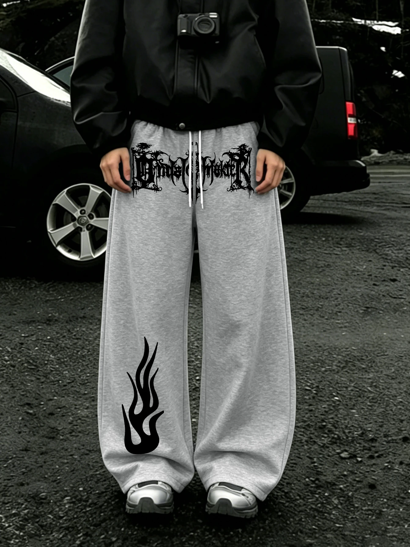 Men Y2K Dark Streetwear Sweatpants, Gothic Blackmetal Drip Font & Single Side Flame Graphic Drawstring Loose WideLegJogger Pants