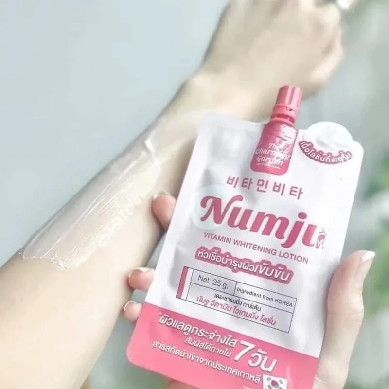 

Numju Vitamin Whitening Lotion Reduce Dark Armpit Black Elbows Knees, Groin, Reduce Stretch Marks Moisturizing Bright White Skin