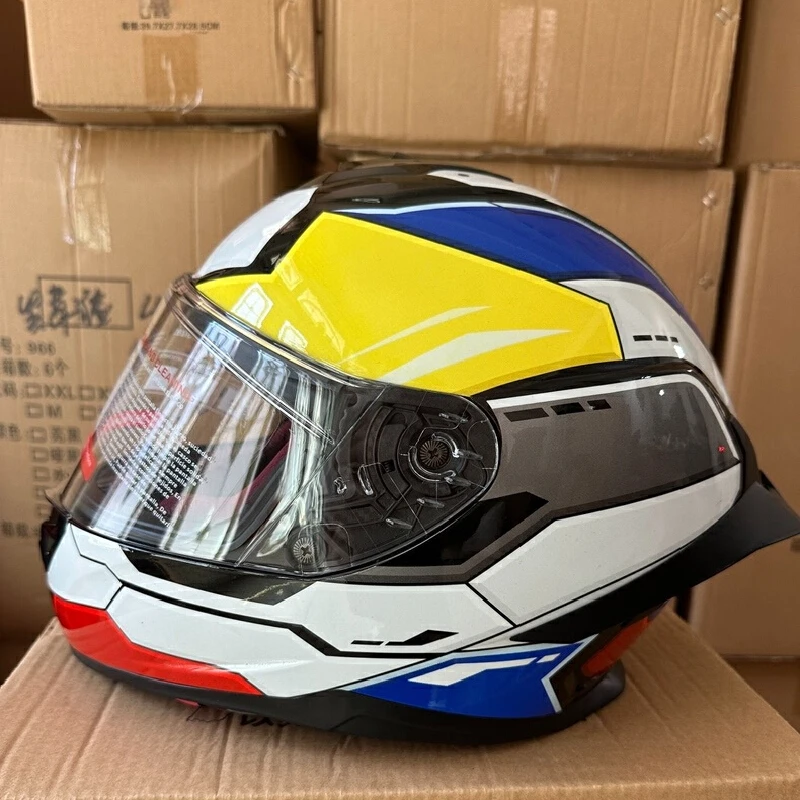 

3C Certified Full-Face Motorcycle Helmet Bluetooth-Enabled All-Season Helmet For Outdoor Motorbike Riding Fashion Color Matching