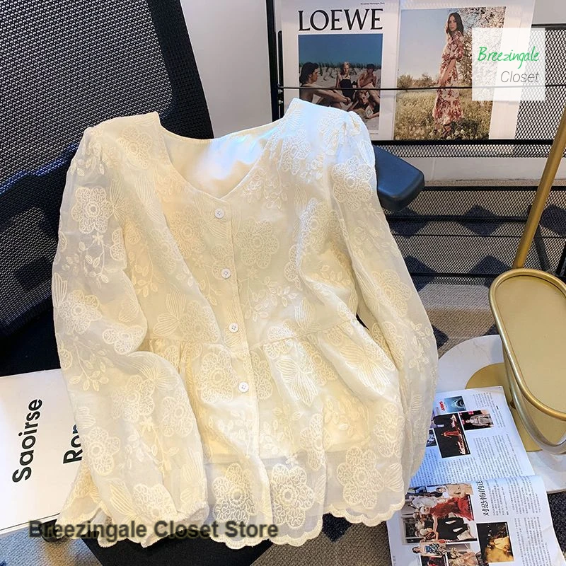 

Korean-style design jacquard lace top women's spring and summer sweet age-reducing bubble sleeve shirt chic and beautiful blouse