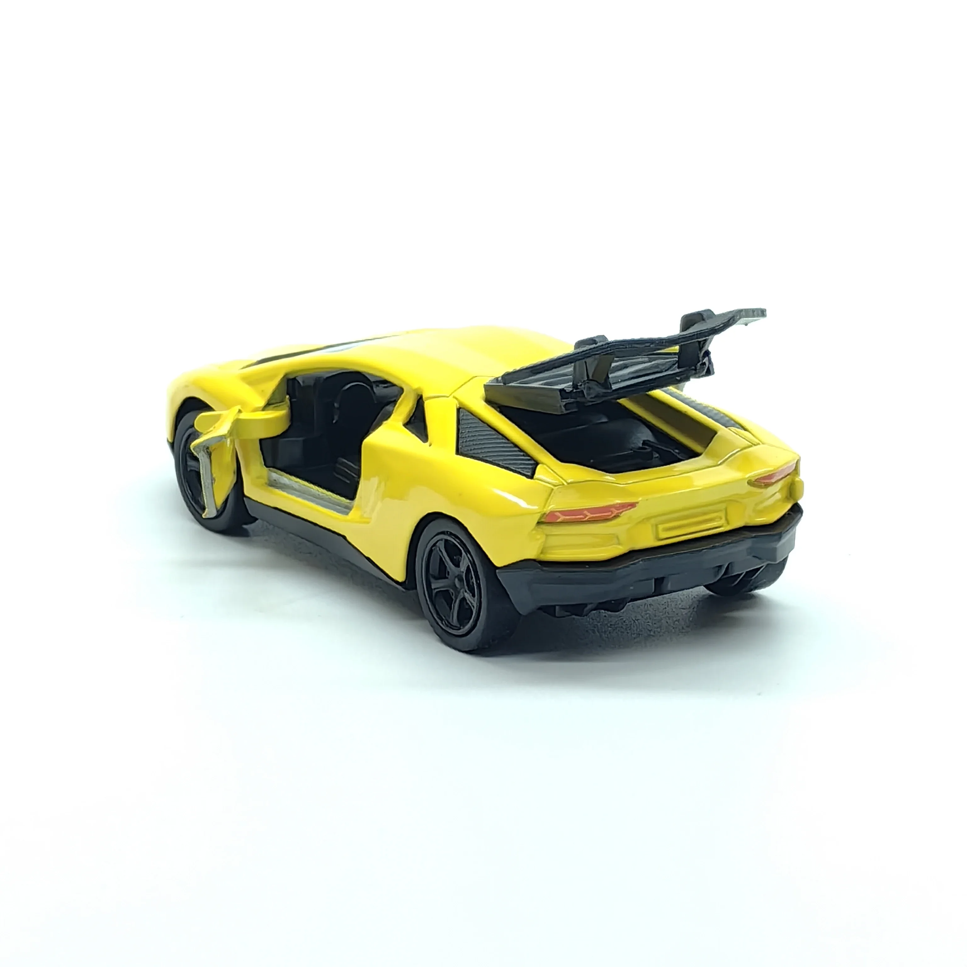 لعبة سيارة مصنوعة من خليط معدني للأولاد نموذج سيارة رياضية للسباق الواقعي للأطفال، ميزة التراجع، نموذج سيارة قابل للجمع #4