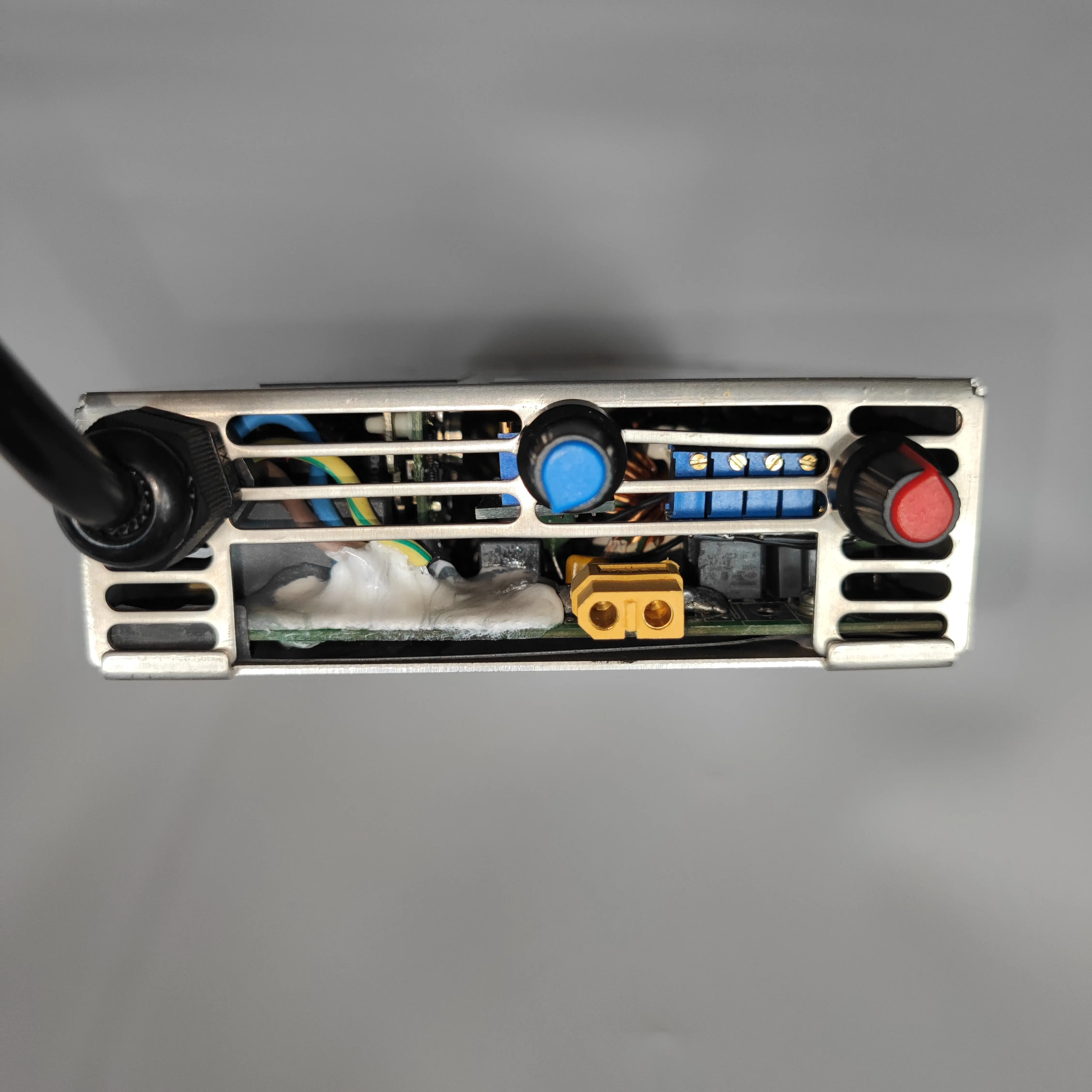 V4 Charger 4 Preset Voltage Quick Switch Fast 90v 120v 0- 30A 140v 126v 134v Adjust LTO Power Supply XT60 wholesale