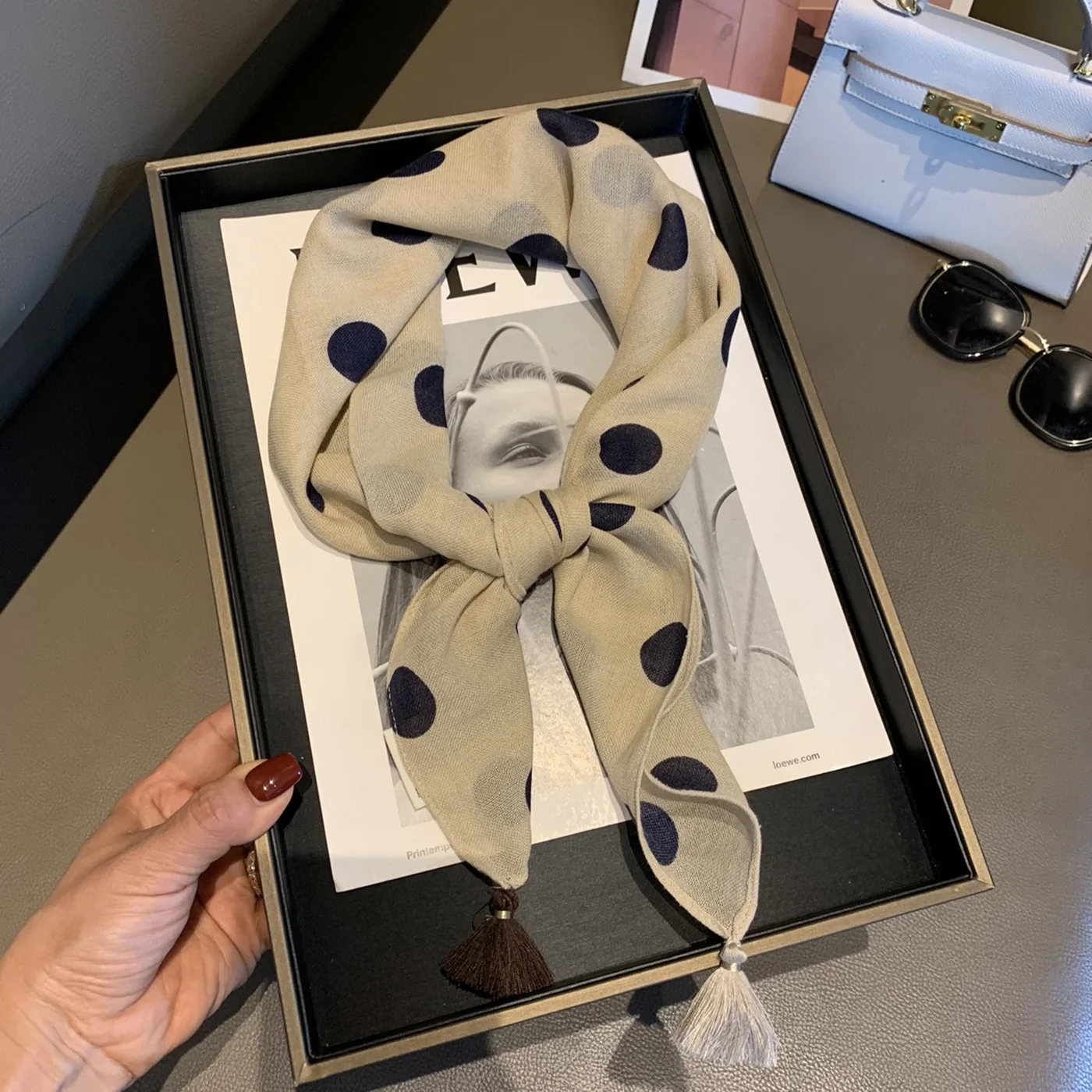 New Polka Dot Silk Scarf Women's High-end Small Square Scarf Fashionable Versatile Sunscreen Shawl Fringed Decorative Scarf