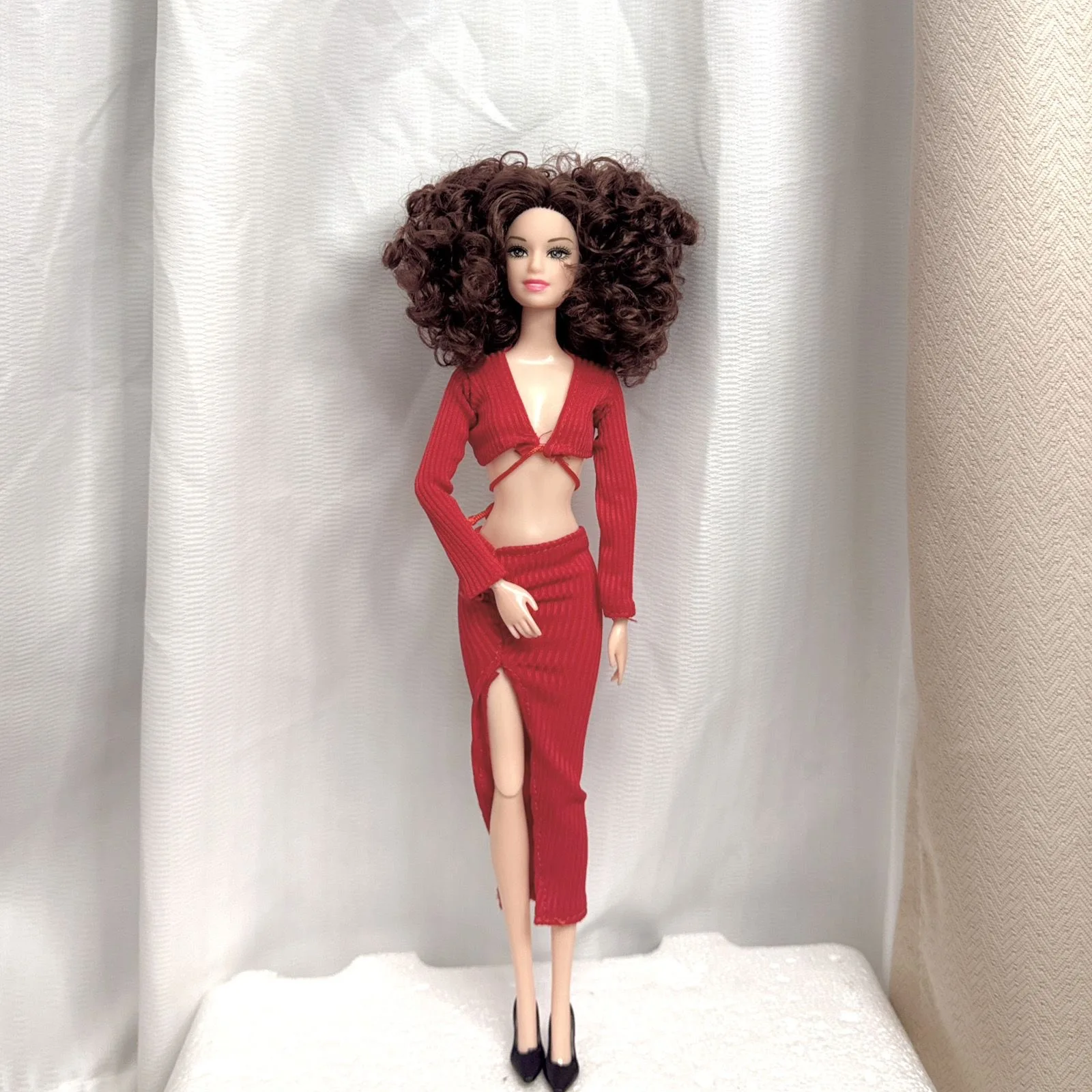 30 CM Mode Supermodel Pop Witte Huid/krullend Haar Lichaam Gewrichten Beweegbare 1/6 BJD Pop Sexy Vest + rok Set Speelhuis Speelgoed Geschenken