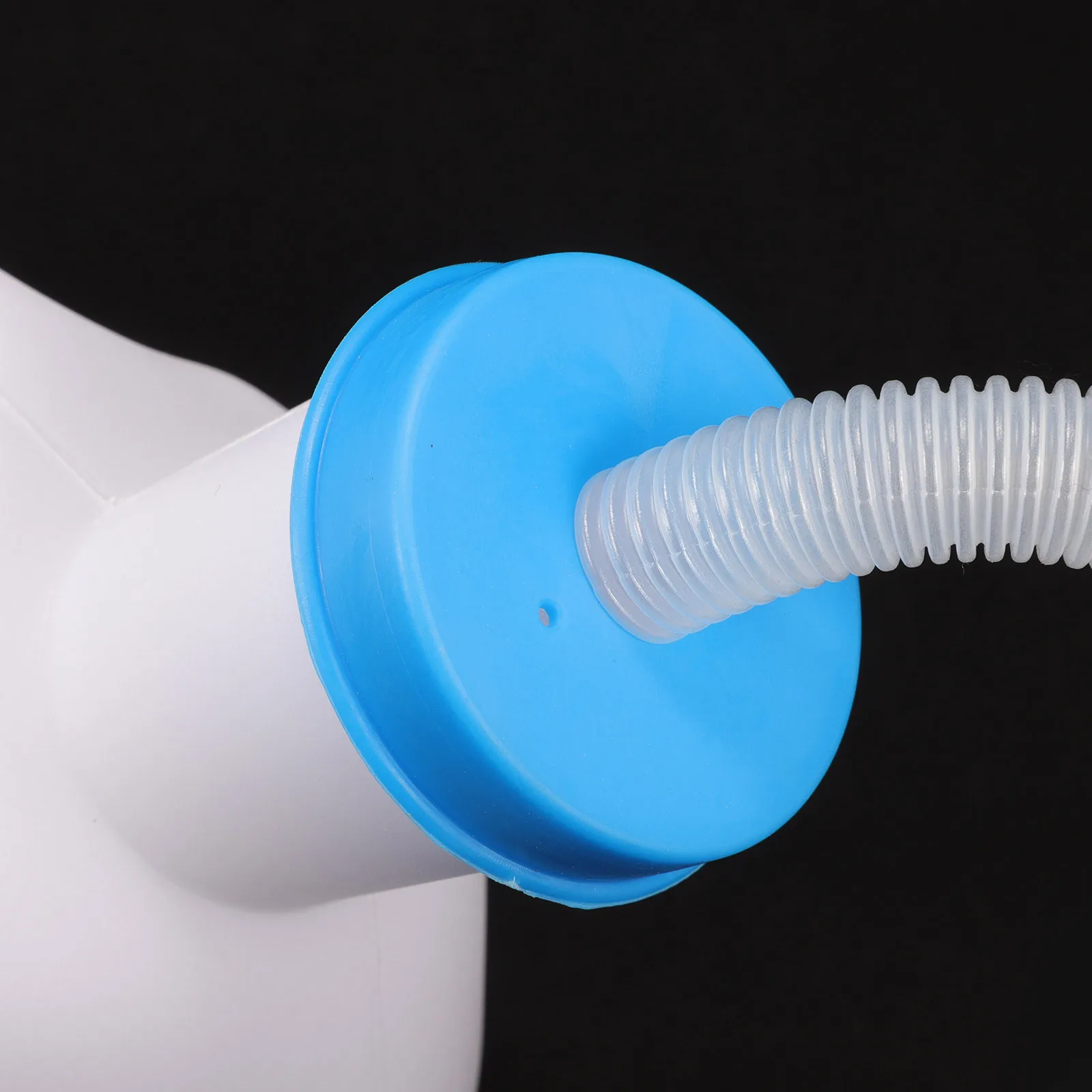 

Large Capacity Urinal Portable Spill Proof Urine Bottle Men Hospital Use Reusable Male Urinal Lid Hose Urine Bottle