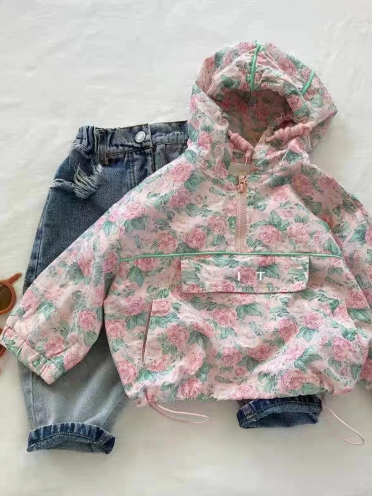 

Girls Floral Print Hooded Jaet Spring Autumn New Sle Baby Girl All Match Autumn Clothes Korean Version Overhead Sweatirt