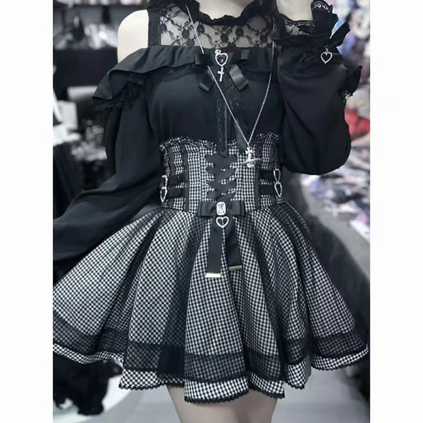 

Японская мини-юбка в стиле Sweet Lolita для женщин: элегантная, с кружевом, в стиле Y2K, готическая, с металлическими пряжками, с высокой талией, облегающая, в стиле Kawaii Fashion