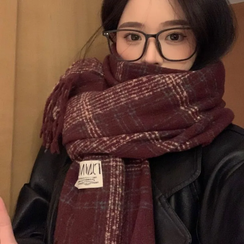 

Red Christmas Scarf Plaid Winter Korean Version Thick Scarf Retro Long Scarf