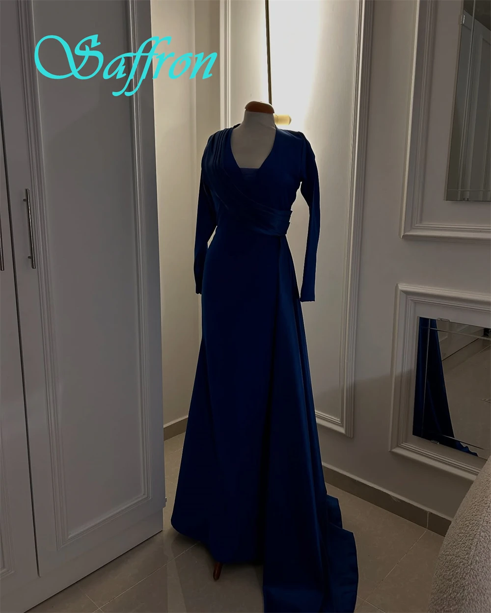 Customized Formal Blue V-Neck Long Sleeves Evening Dress High Quality Satin Prom Dresses Delicate A-Line Homecoming Gowns