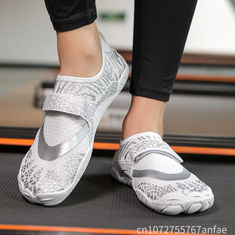 New Arrival Quick-Dry Water Shoes Men Women Outdoor Beach Swimming Wading Breathable Sneakers Yoga Pilates Training Shoes