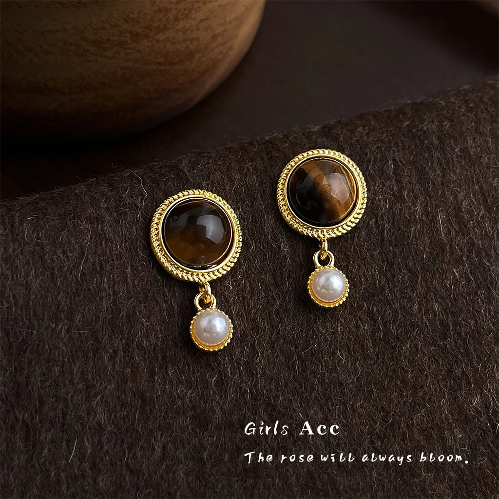 

Bohemian Retro Tiger Eye Stone Freshwater Pearl Earrings Marais Style Luxury Vintage Elegant Pearl Jewelry