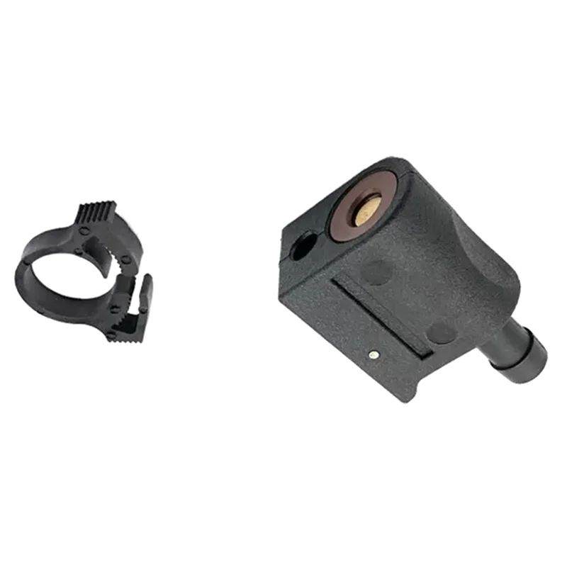 Konektor Saluran Bahan Bakar Putus Cepat-22-13563Q3 Yang Dapat Diandalkan untuk Mercury Mariner Mercruiser 4HP-40HP