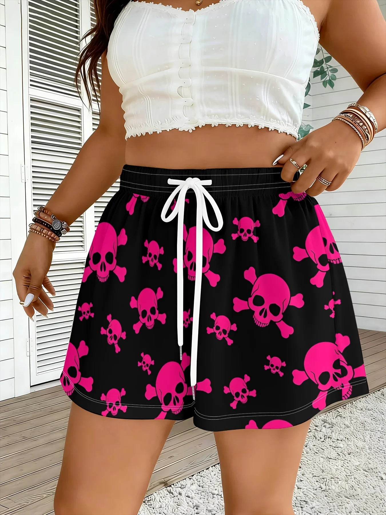 Summer women's short pants with skull pattern lightweight and breathable for casual roller skating hip-hop and street wear