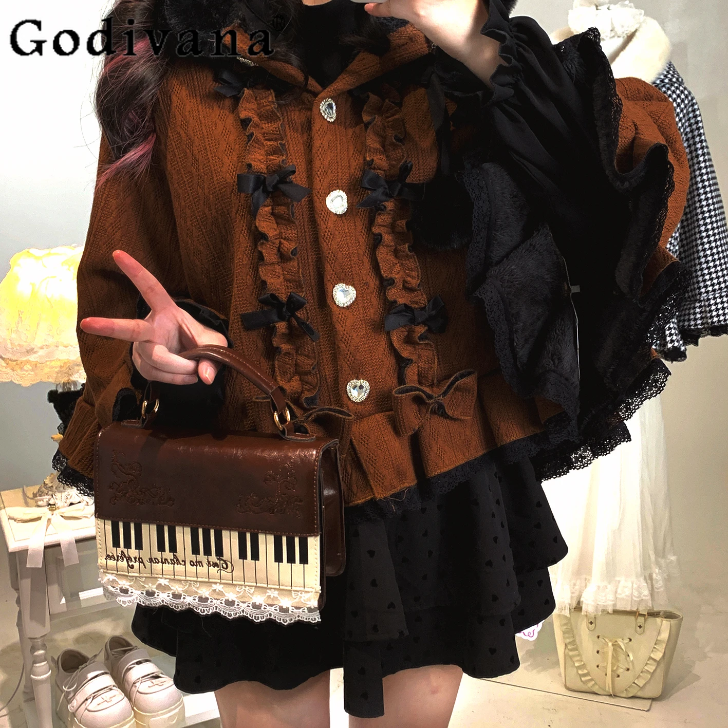 

Japanese Mine Lolita Sweet Hooded Cloak Girl's Woman's Sweet Bow Lace Short Jacket Ladies Warm Y2K Capes Ponchos 2025 Winter