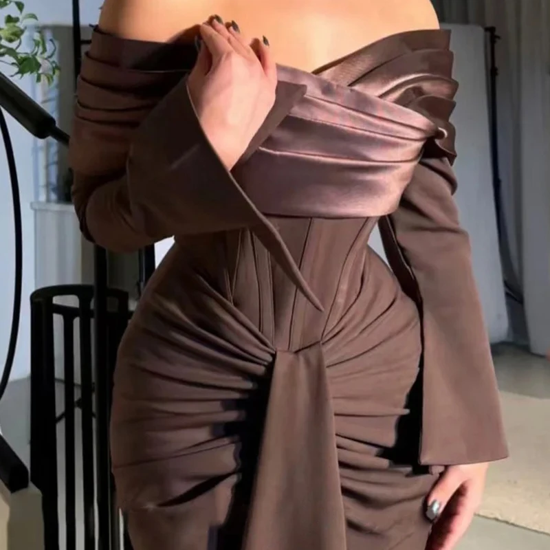 매력적인 브라운 오프숄더 롱 슬리브 머메이드 정장 이브닝 드레스, 우아한 브라운 오프숄더 롱 슬리브 머메이드 프롬 드레스