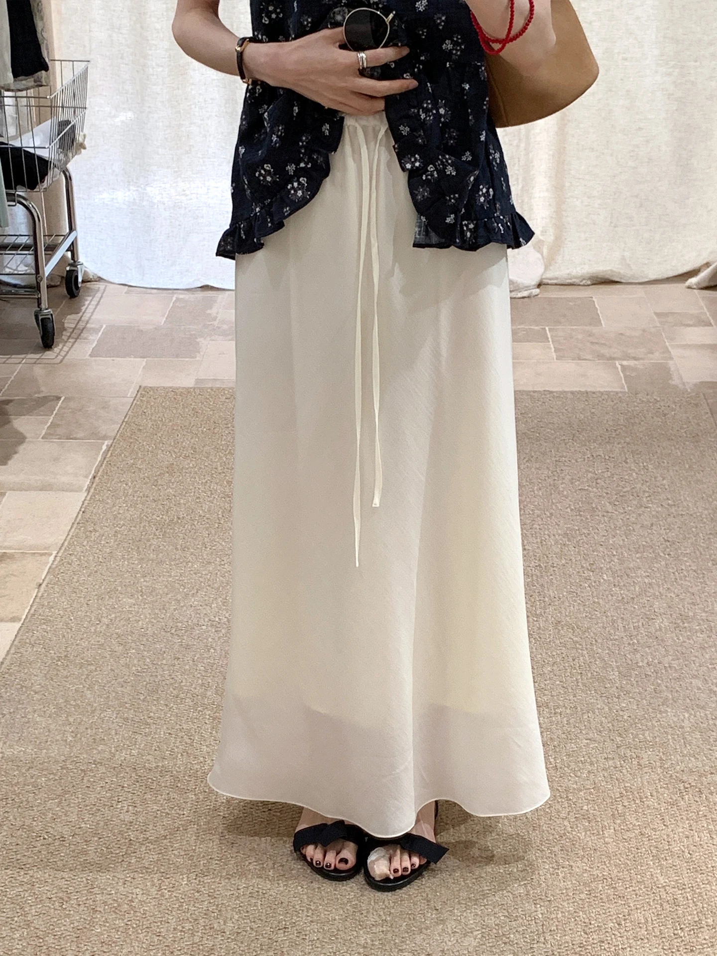 

BRIVIN High Waist A-Line Midi Skirt Women's Summer New Elastic Waist Design Sensation f-length Skirts in Beige Color