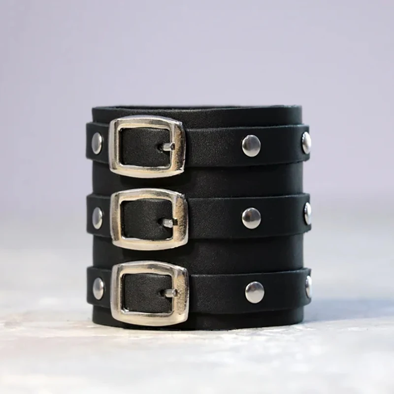 Vintage Leather Wristband Bracelet Cuff Goth Metal Armbands Concealed Buckle Adjustable Gothic Punk Bracelets Men Jewelry