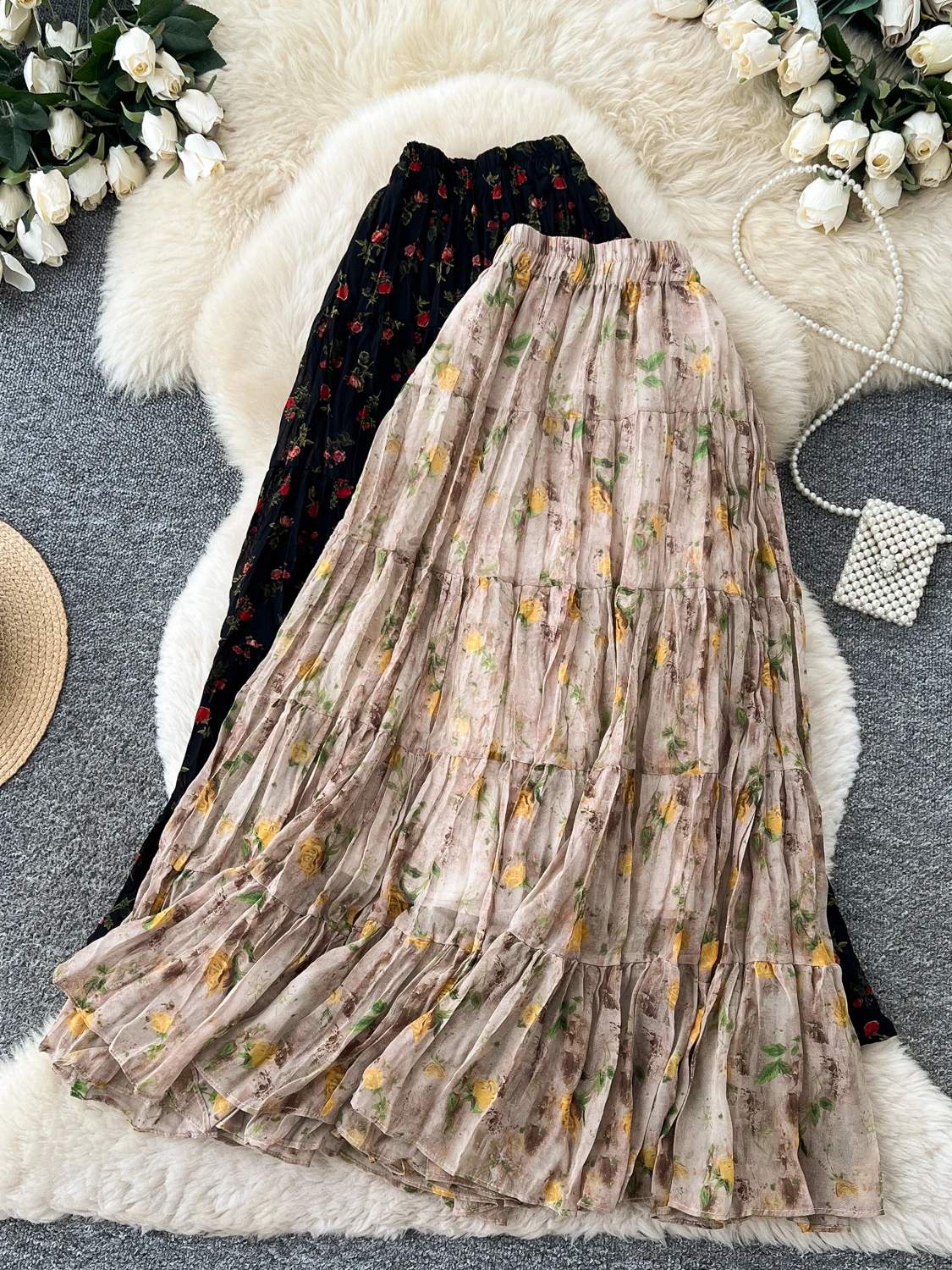 High Waist A-Line Midi Skirt Women's Korean Style Floral Print Elastic Waist Pleated Commuter Skirt Autumn Collection