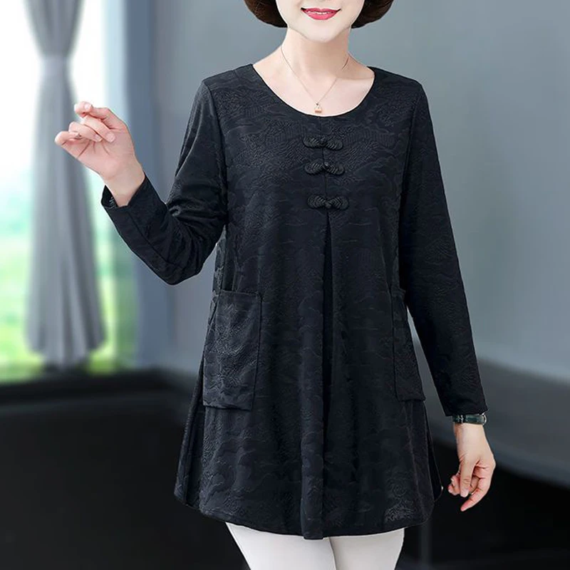 Middle Aged Women Clothes Retro Solid 3D Texture Elegant Tunic Tops 2023 Spring Autumn Fashion Female Long Sleeve Loose T-shirt