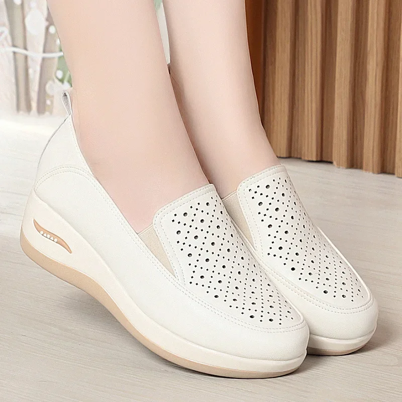 4.5cm Breathable Comfortable Shallow Cutout Soft Leather Shoes Women Loafers 2024 Summer Platform Wedges Shoes for Office Mom