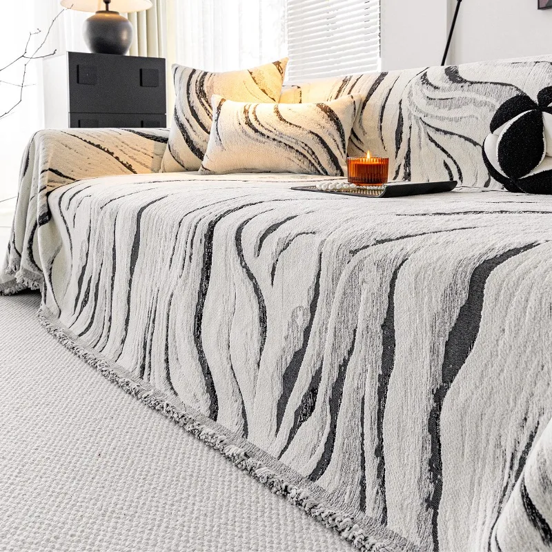 Modern Minimalist Nordic Chenille Sofa Cover Four Season Universal One Piece Wear Resistant Cat Scratch Proof Sofa Blanket