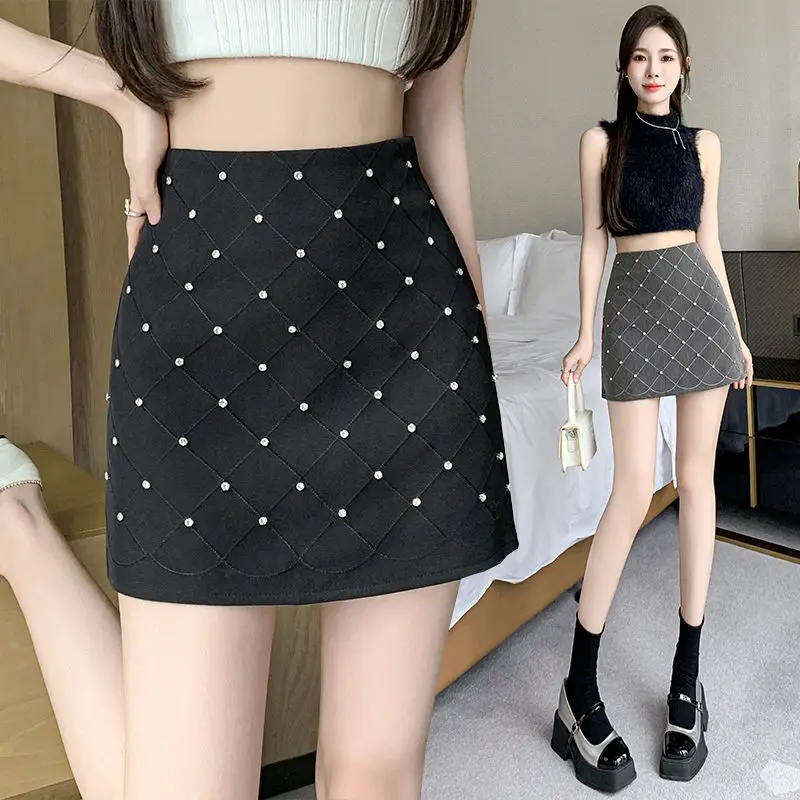 

Women's Half-Skirt with Elegant Lady Style Beaded Design A-Line Shape High-Waisted Slimming Short Skirt