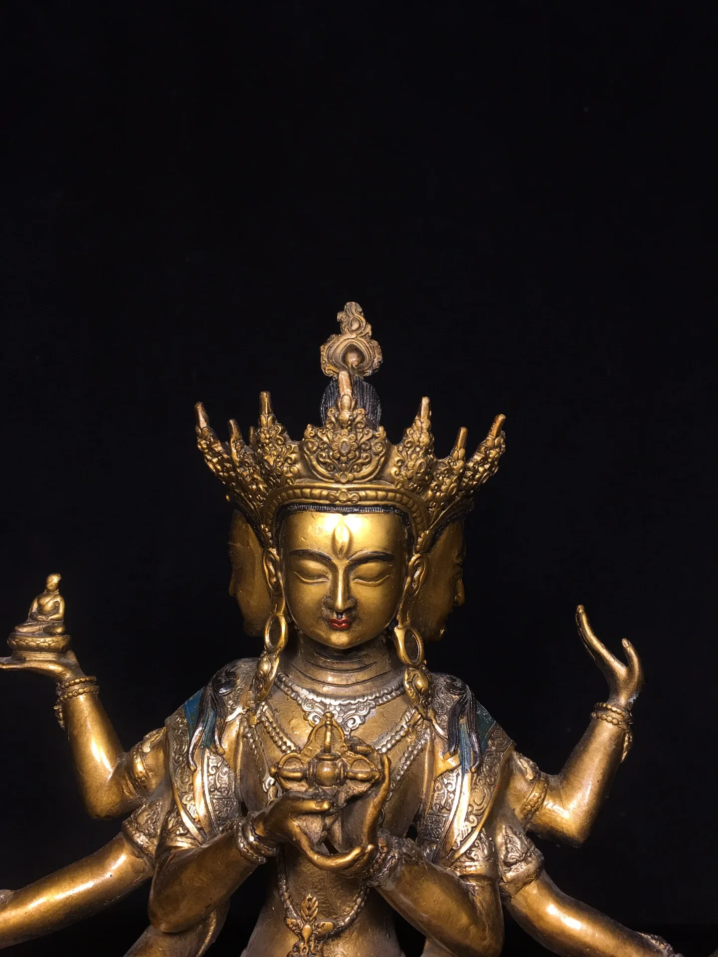 Collection Old Bronze Painted Cinnabar Ushnishavijaya Sitting Buddha three heads Six armed Tara Buddha Worship Hall
