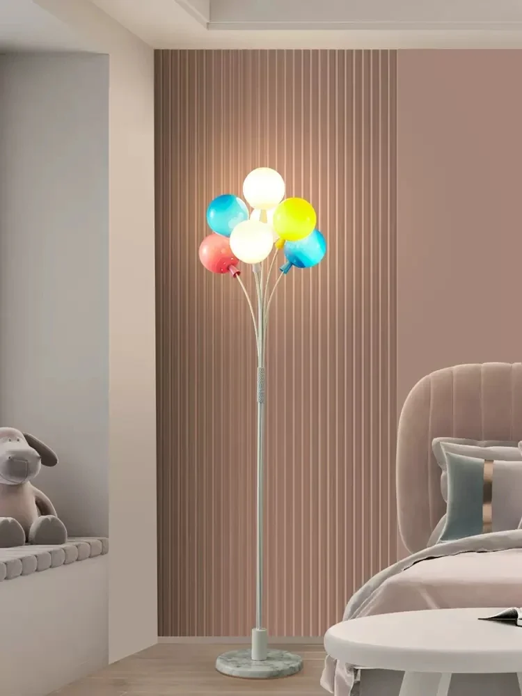 Color balloon floor lamp Children's room bedroom lamp LED eye protection boy girl creative floor lamp