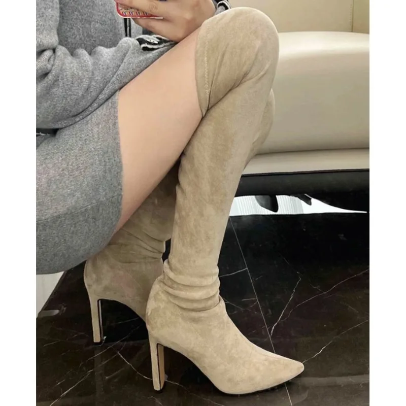 Botas de tacón medio para mujer, versión coreana, Color sólido, tacón grueso, puntiagudas por encima de la rodilla, elásticas, otoño e invierno, 2024