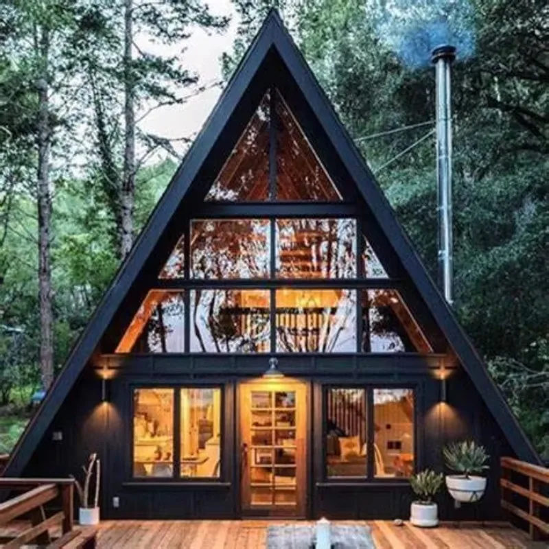 Luxury A-Frame Low-rise Villa Heat-insulated Modular Home Prefab Tiny Triangle House for Apartment Prefab Cottage Customized