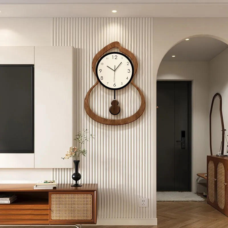 New living room wall clock wall-mounted medieval style creative gourd clock advanced sense with swing clock wall hanging