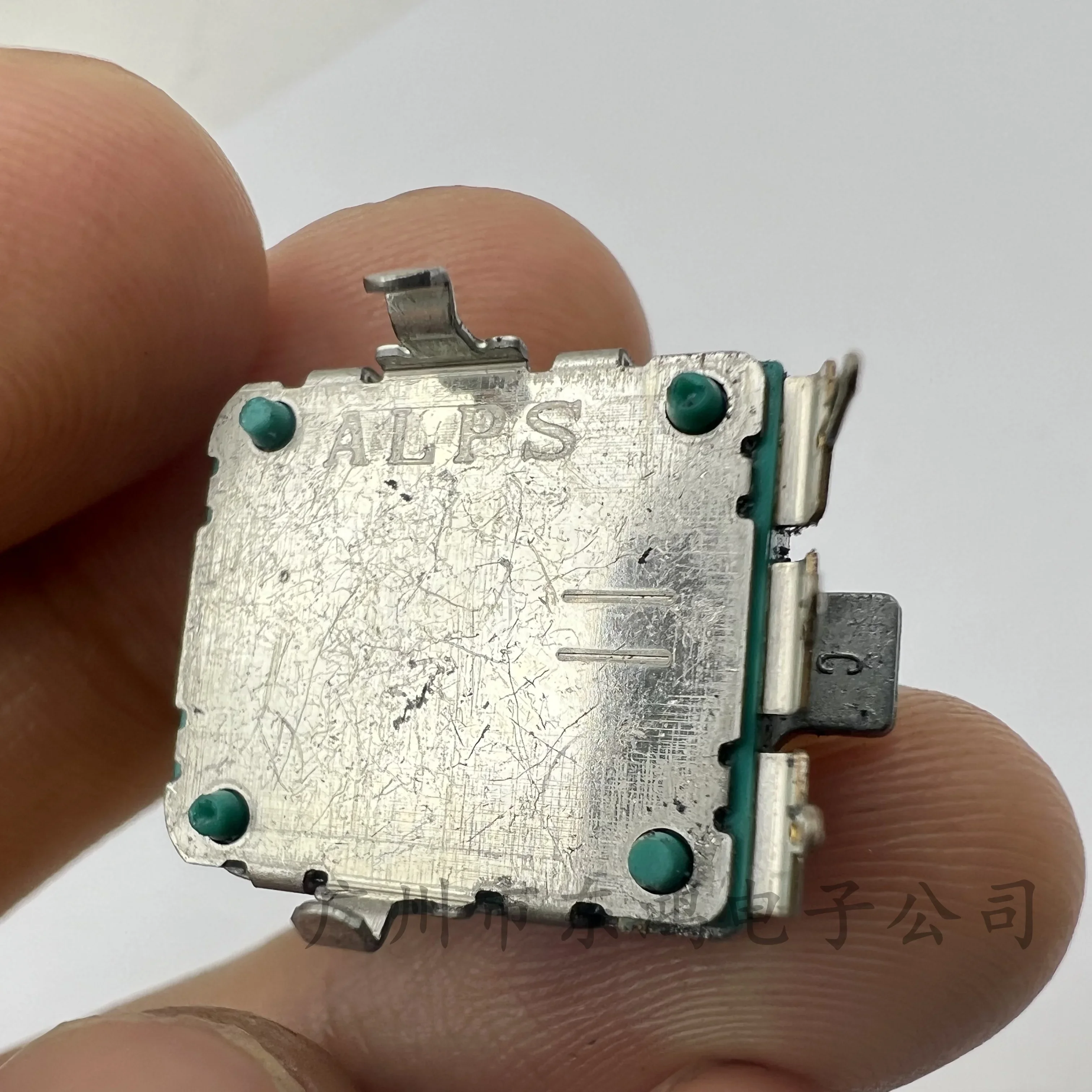 1 pcs Japanese ALPS EC16 encoder 24 pulse points no positioning shaft length 20MM digital potentiometer
