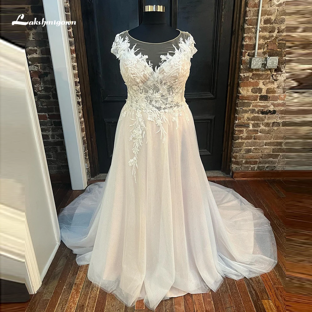 Boho Plus Size A Line Wedding Dresses Elegant O-Neck Short Cap Sleeve Back Button Lace Appliques For Women Bride Gown Sweep Robe