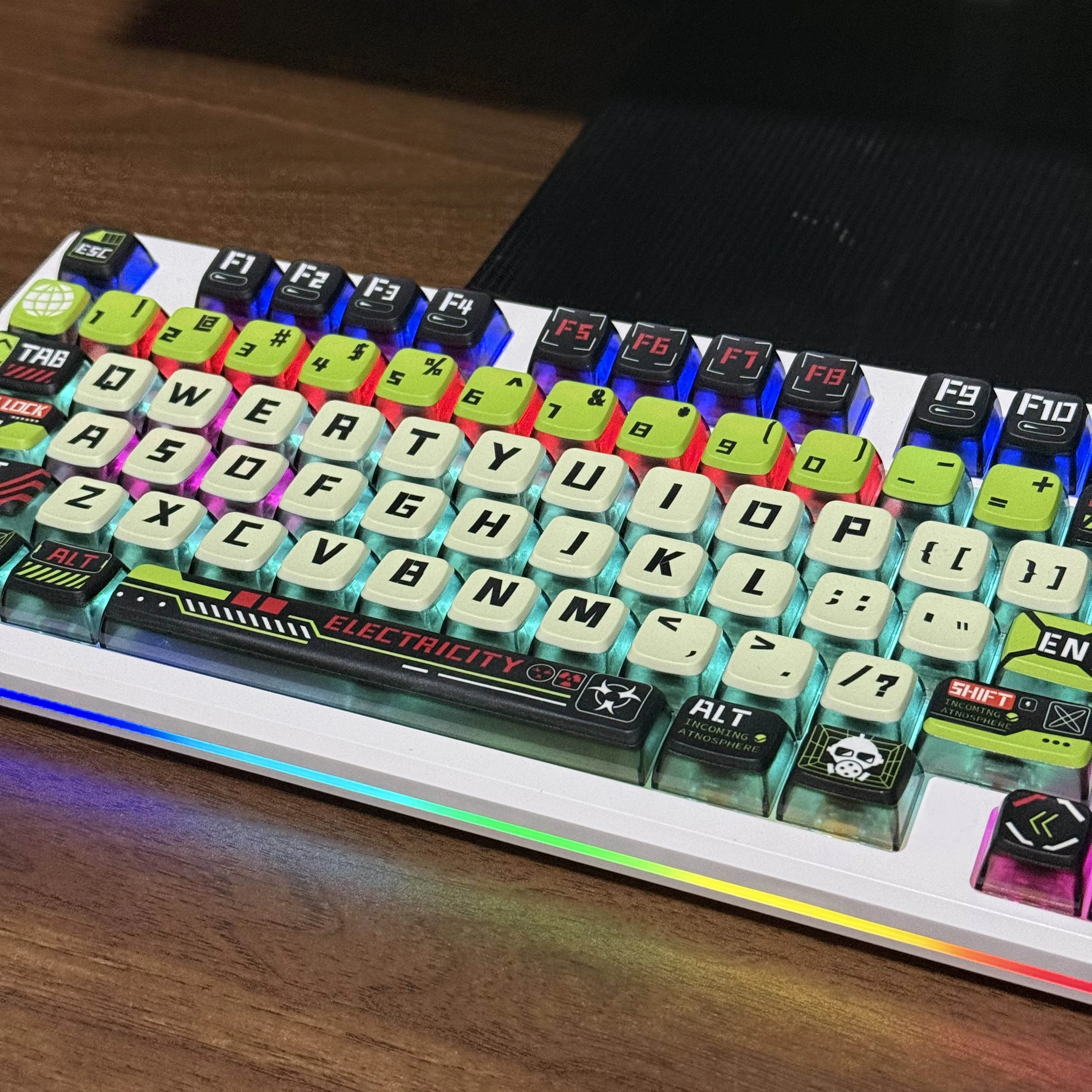 

Pudding Doomsday Keycaps Green Black 4-Sided Transparent Binary Anime for 60% 75% TKL MX Mechanical Keyboards Cool Boys Gifts