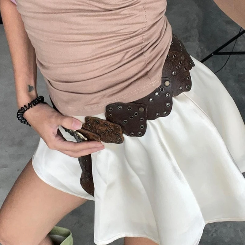 

Teenagers Hollow out Grommet Buckle Waist Straps Relief Round Belt Coat Jeans Male Woman Fashion Formal Coat Waistband