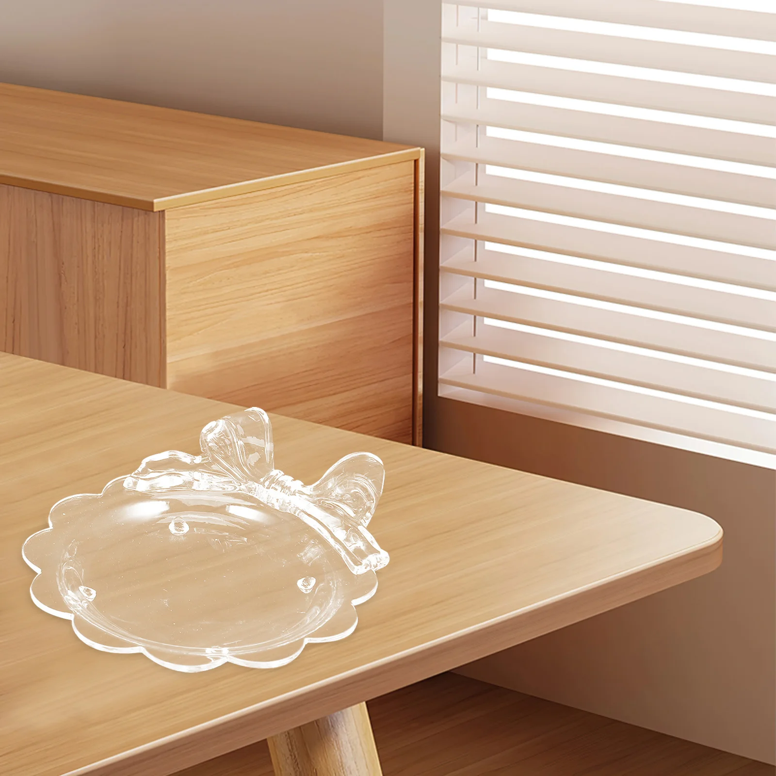 

Cute Bowknot Transparent Tea Cup Coaster Acrylic Heat-Resistant Clear Mug Mats Anti-Slip Insulation for Home Office Desk