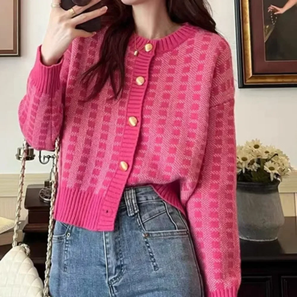 New Elegant Short Celebrity Knitted Small Fellow All-match Plaid Pull Femme Small Fragrance Knit Slim Literary Tops