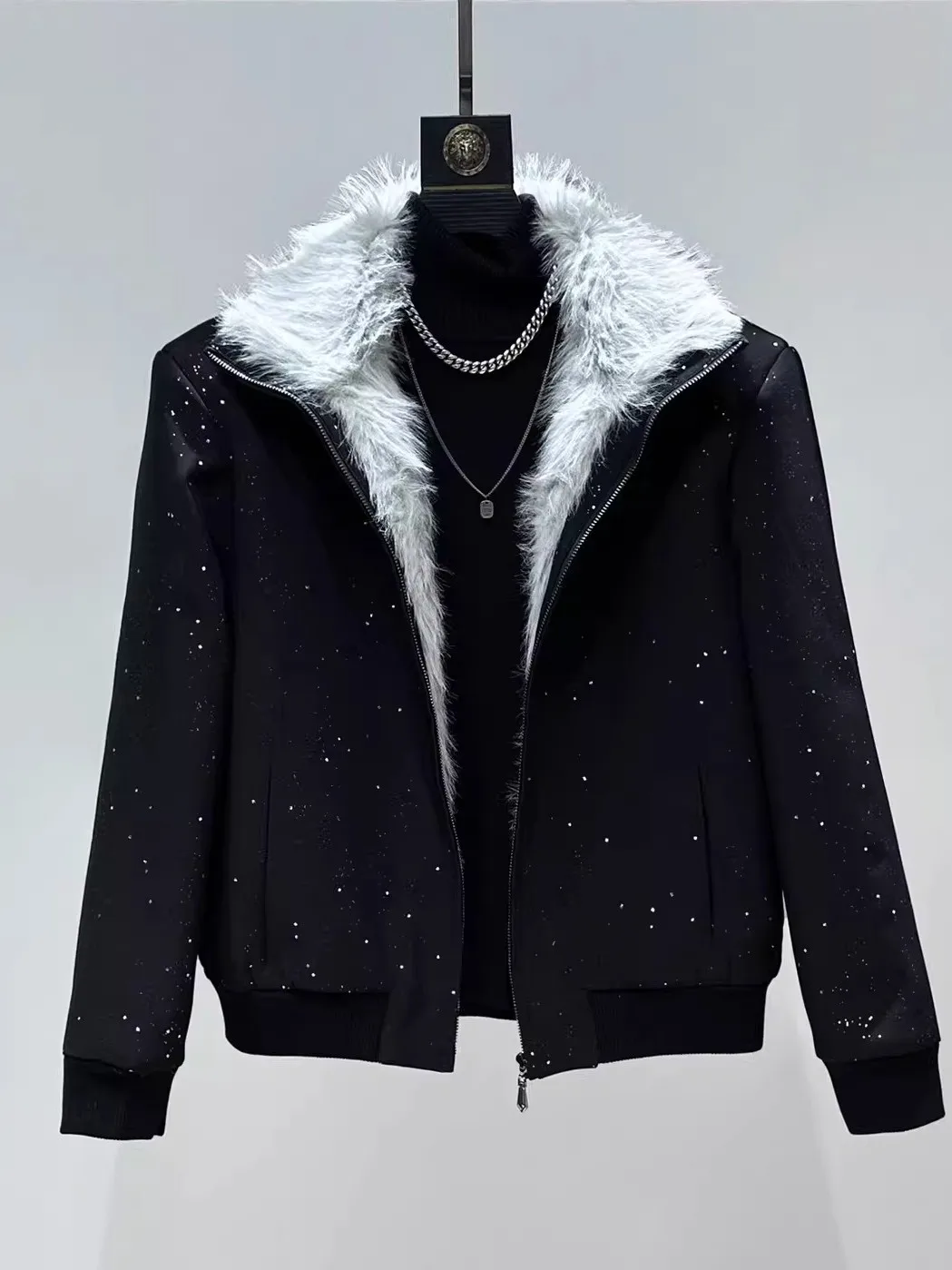 

Модная мужская куртка с меховым воротником, осенне-зимняя, новая, теплая, повседневная, на молнии, с длинными рукавами, без капюшона, в уличном стиле